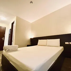 Hotel Traveler's Bajada, Davao